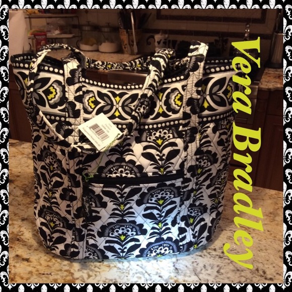 Vera Bradley Handbags - NEW!  Vera BRADLEY Tote with tags on.